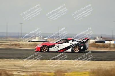 media/Jan-26-2025-CalClub SCCA (Sun) [[cfcea7df88]]/Group 3/Race/